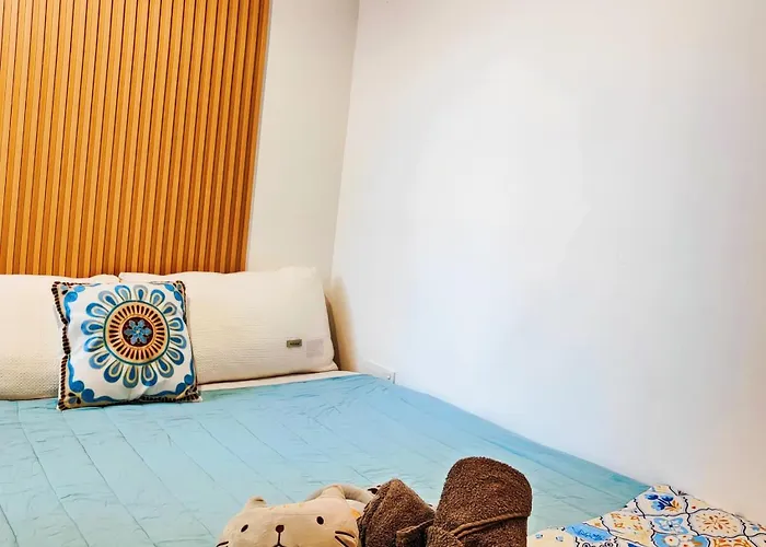 Cl24B 2-3Pax Klcc Apartment